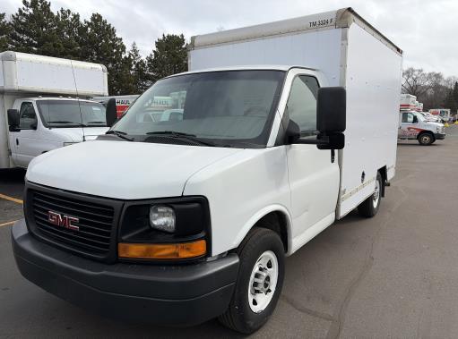 Used 2012 10 ' Box Truck for sale