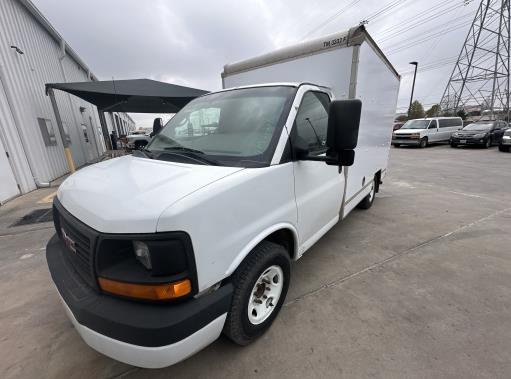 Used 2012 10 ' Box Truck for sale
