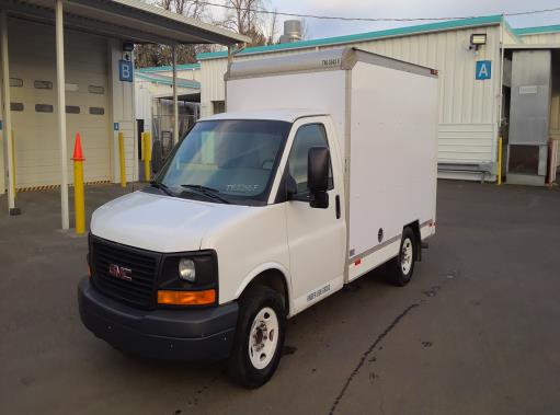 Used 2012 10 ' Box Truck for sale