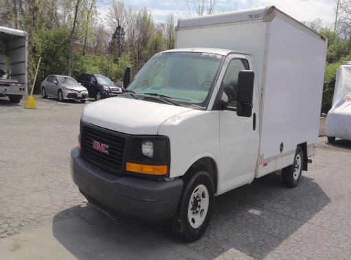 Used 2012 10 ' Box Truck for sale