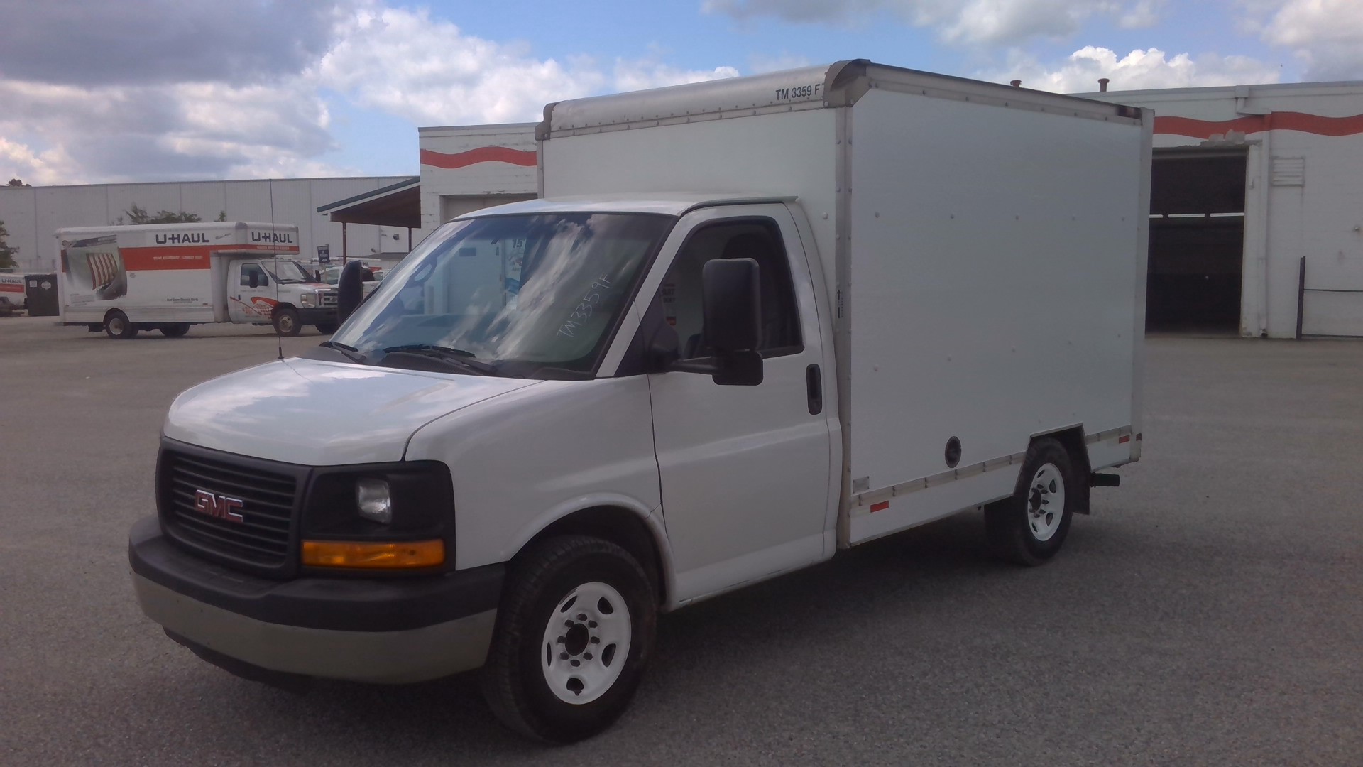 Used 2012 10 ' Box Truck for sale