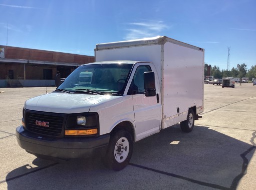 Used 2013 10 ' Box Truck for sale
