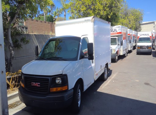 Used 2013 10 ' Box Truck for sale