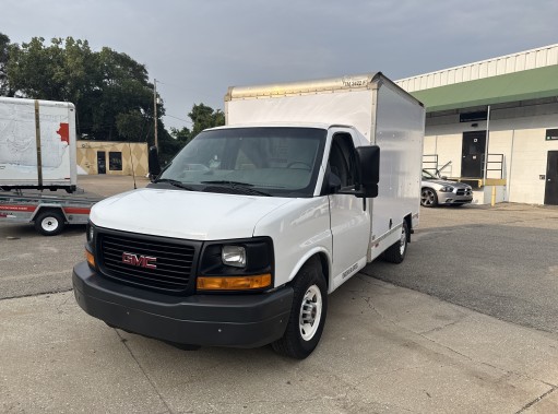 Used 2012 10 ' Box Truck for sale