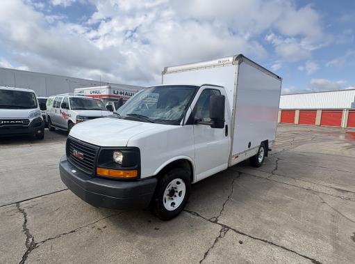 Used 2013 10 ' Box Truck for sale