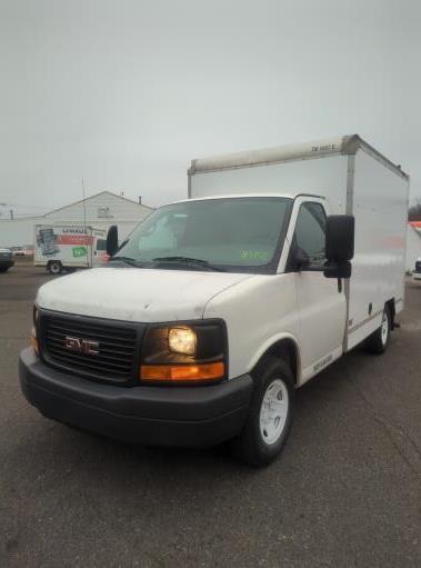 Used 2013 10 ' Box Truck for sale