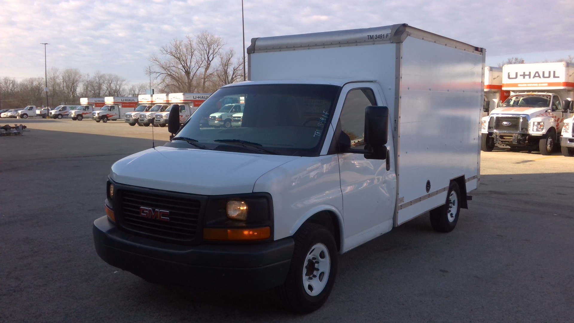 Used 2012 10 ' Box Truck for sale