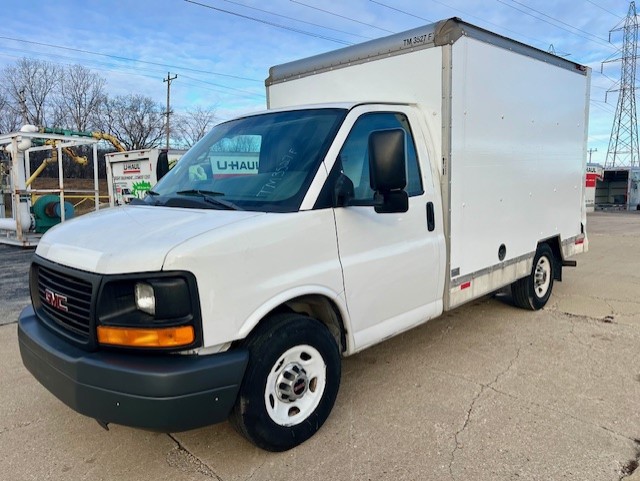 Used 2012 10 ' Box Truck for sale