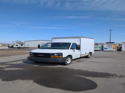 Used 2012 10 ' Box Truck for sale