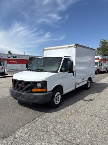 Used 2013 10 ' Box Truck for sale