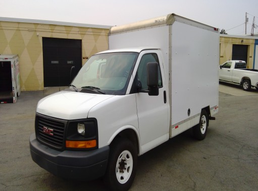 Used 2013 10 ' Box Truck for sale