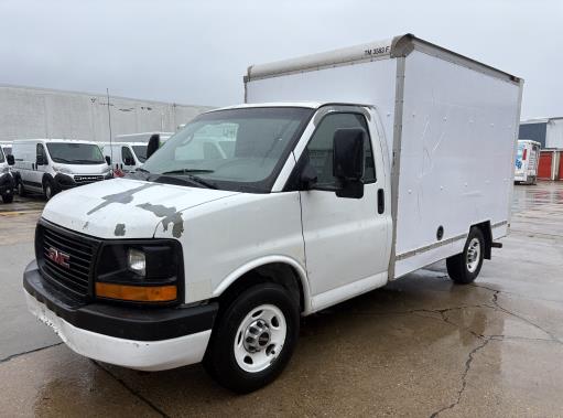 Used 2012 10 ' Box Truck for sale