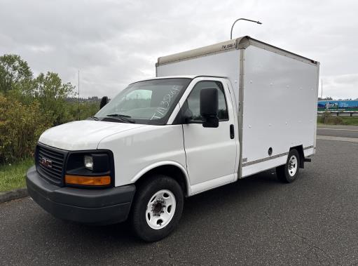 Used 2012 10 ' Box Truck for sale