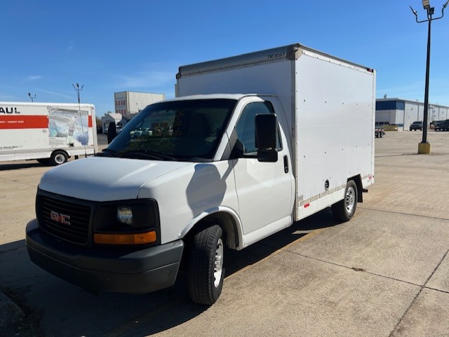 Used 2012 10 ' Box Truck for sale