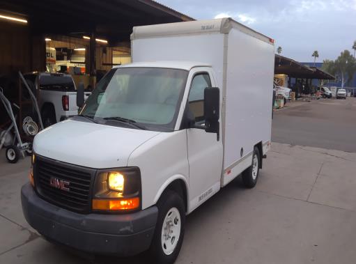Used 2012 10 ' Box Truck for sale