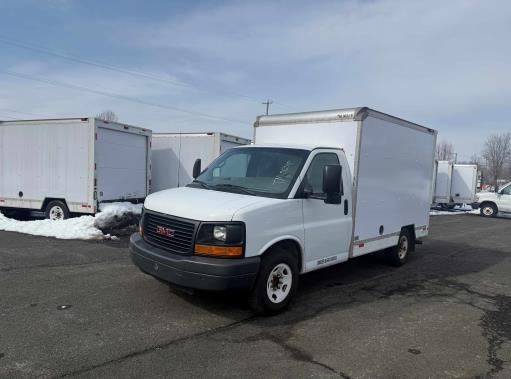 Used 2012 10 ' Box Truck for sale