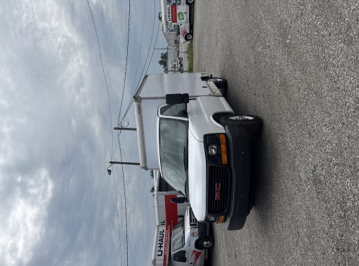 Used 2013 10 ' Box Truck for sale