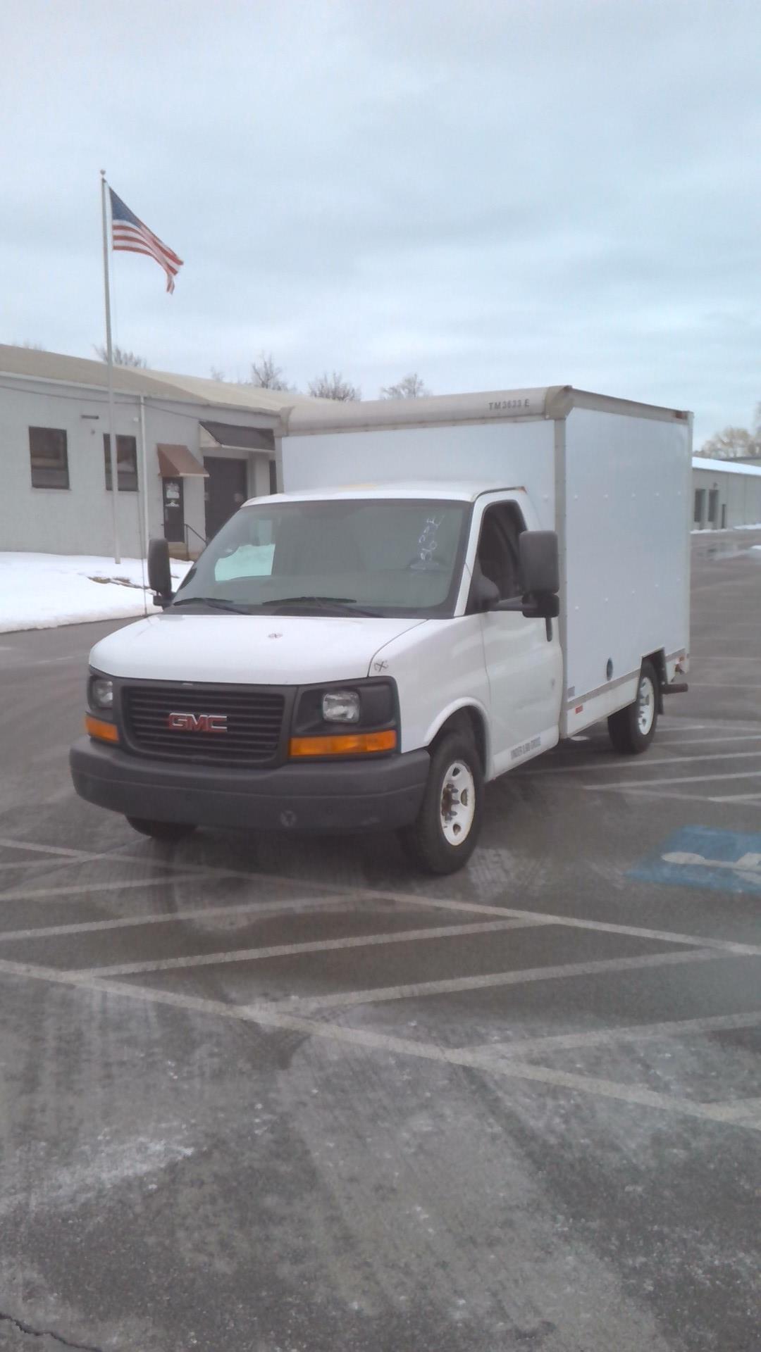 Used 2013 10 ' Box Truck for sale