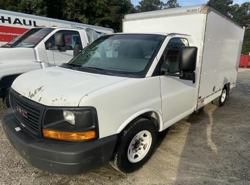 Used 2012 10 ' Box Truck for sale