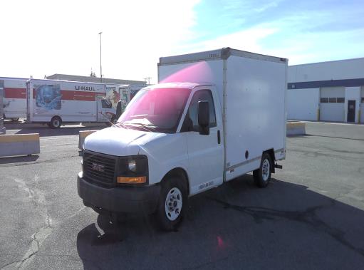 Used 2013 10 ' Box Truck for sale
