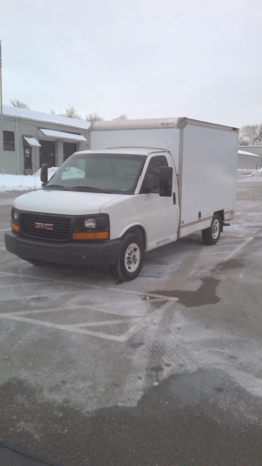 Used 2013 10 ' Box Truck for sale