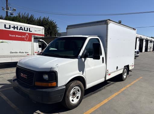 Used 2012 10 ' Box Truck for sale