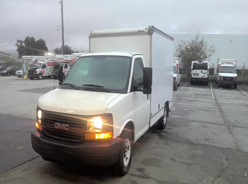 Used 2012 10 ' Box Truck for sale