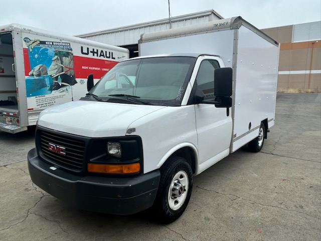 Used 2012 10 ' Box Truck for sale