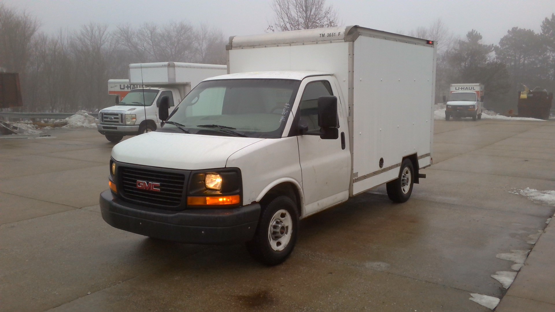 Used 2012 10 ' Box Truck for sale