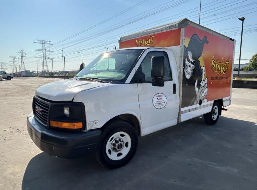 Used 2013 10 ' Box Truck for sale