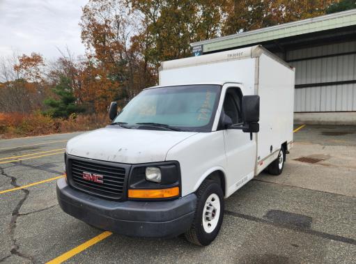 Used 2012 10 ' Box Truck for sale