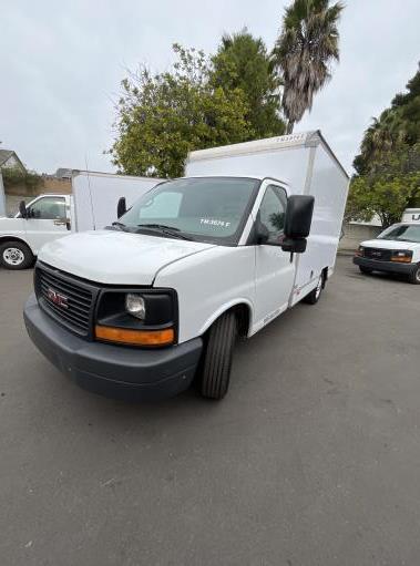 Used 2012 10 ' Box Truck for sale