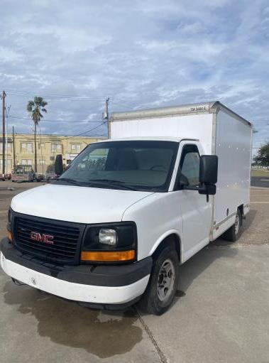 Used 2013 10 ' Box Truck for sale