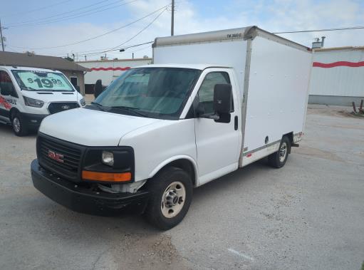 Used 2013 10 ' Box Truck for sale