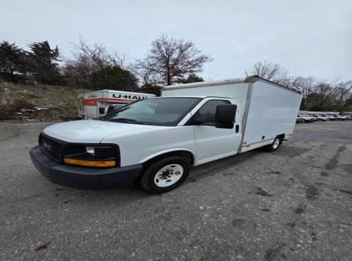 Used 2013 10 ' Box Truck for sale