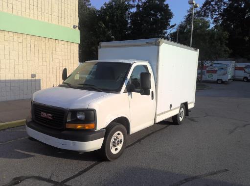 Used 2012 10 ' Box Truck for sale