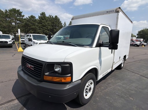 Used 2013 10 ' Box Truck for sale