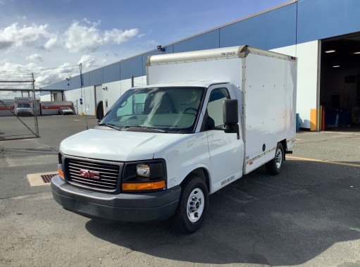 Used 2013 10 ' Box Truck for sale