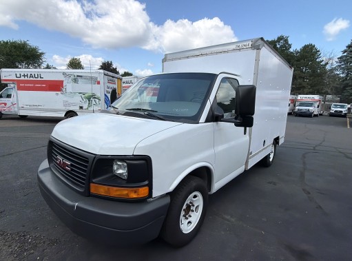 Used 2013 10 ' Box Truck for sale