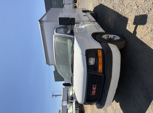 Used 2012 10 ' Box Truck for sale
