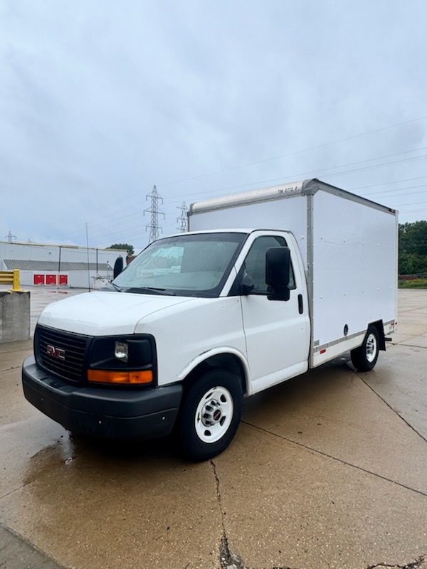 Used 2012 10 ' Box Truck for sale