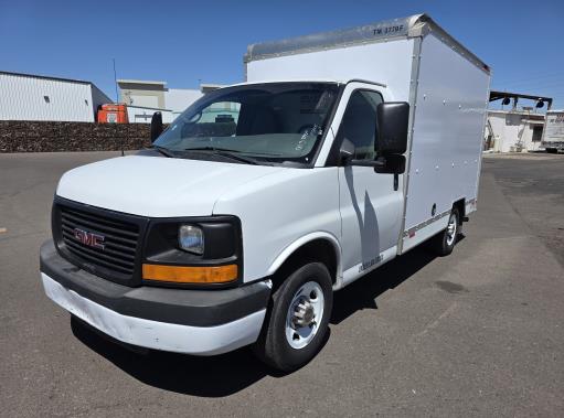 Used 2012 10 ' Box Truck for sale