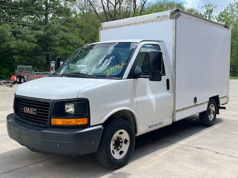 Used 2013 10 ' Box Truck for sale