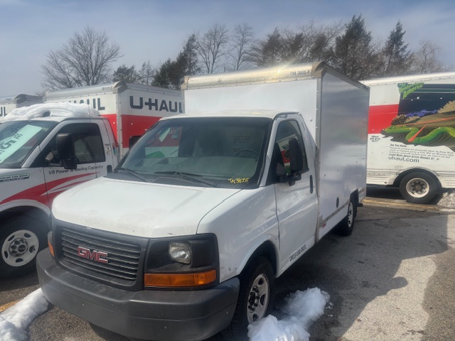 Used 2012 10 ' Box Truck for sale