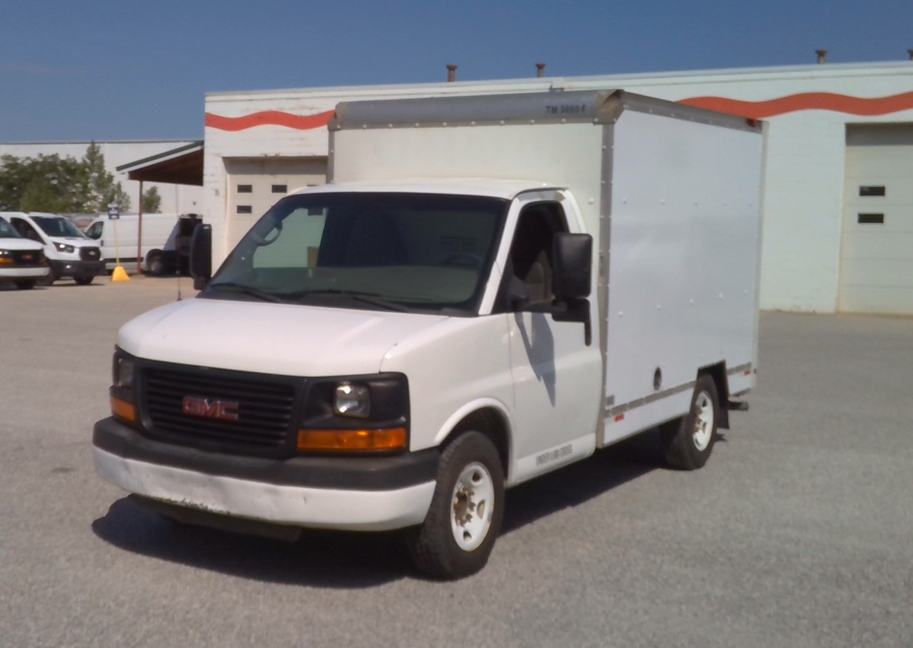 Used 2012 10 ' Box Truck for sale