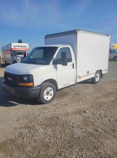 Used 2012 10 ' Box Truck for sale