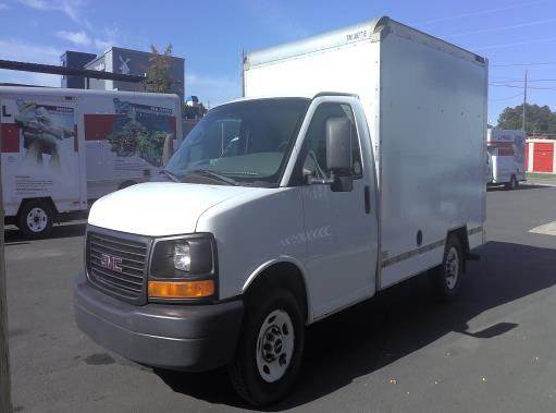 Used 2013 10 ' Box Truck for sale