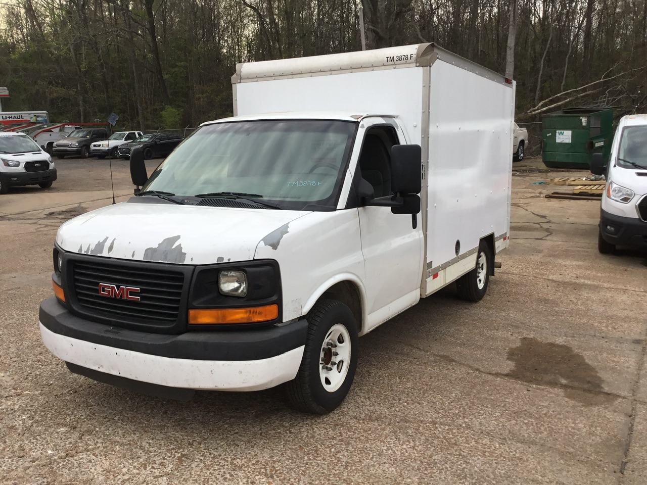 Camión con caja de 10 ft 2012 a la venta en Jackson, MS 39204 UHaul