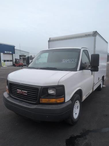 Used 2012 10 ' Box Truck for sale