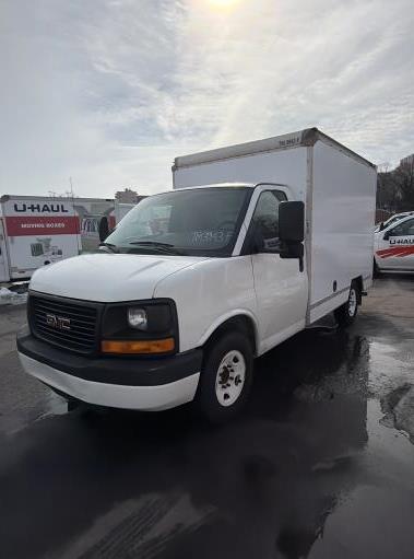 Used 2012 10 ' Box Truck for sale
